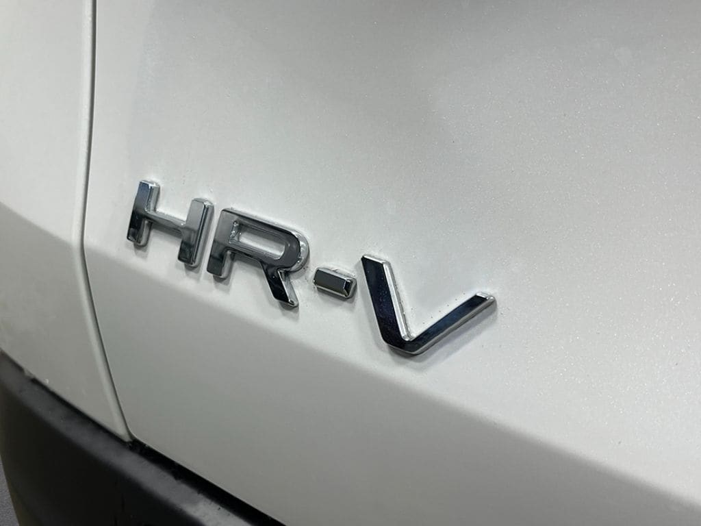 2026 Honda HR-V LX - Photo 9
