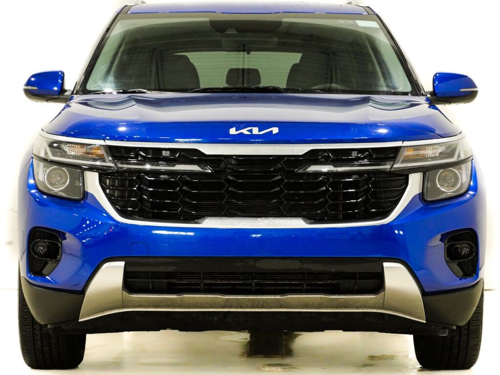 Used 2025 Kia Seltos S SUV
