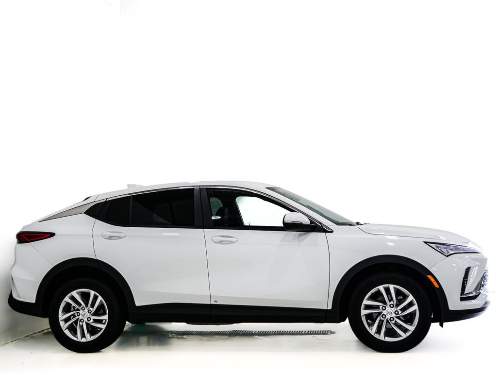 Used 2025 Buick Envista Preferred SUV