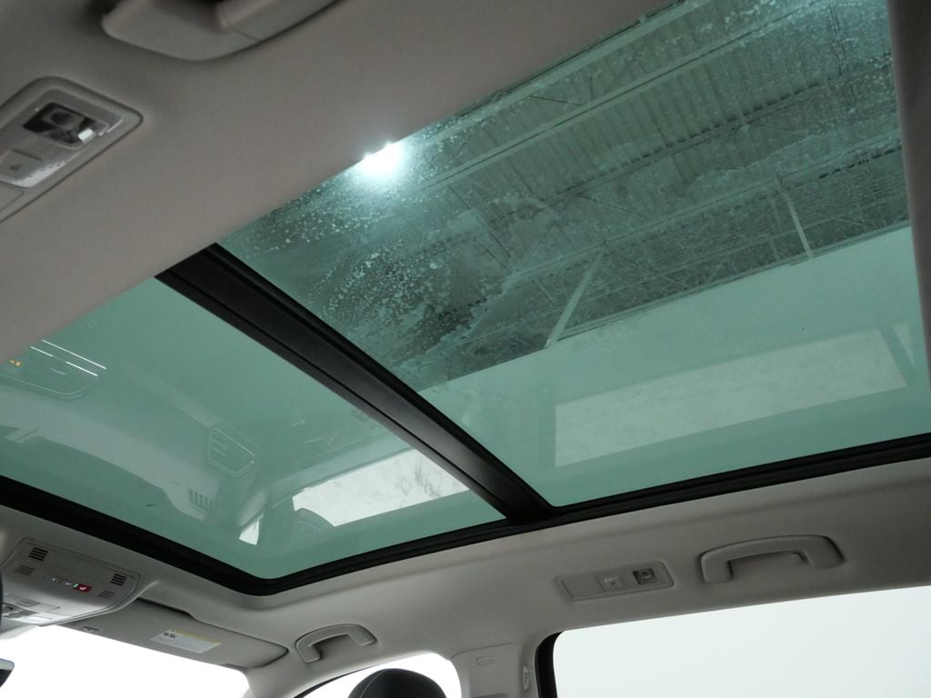 Used 2022 Volkswagen Tiguan 2.0T SE SUV