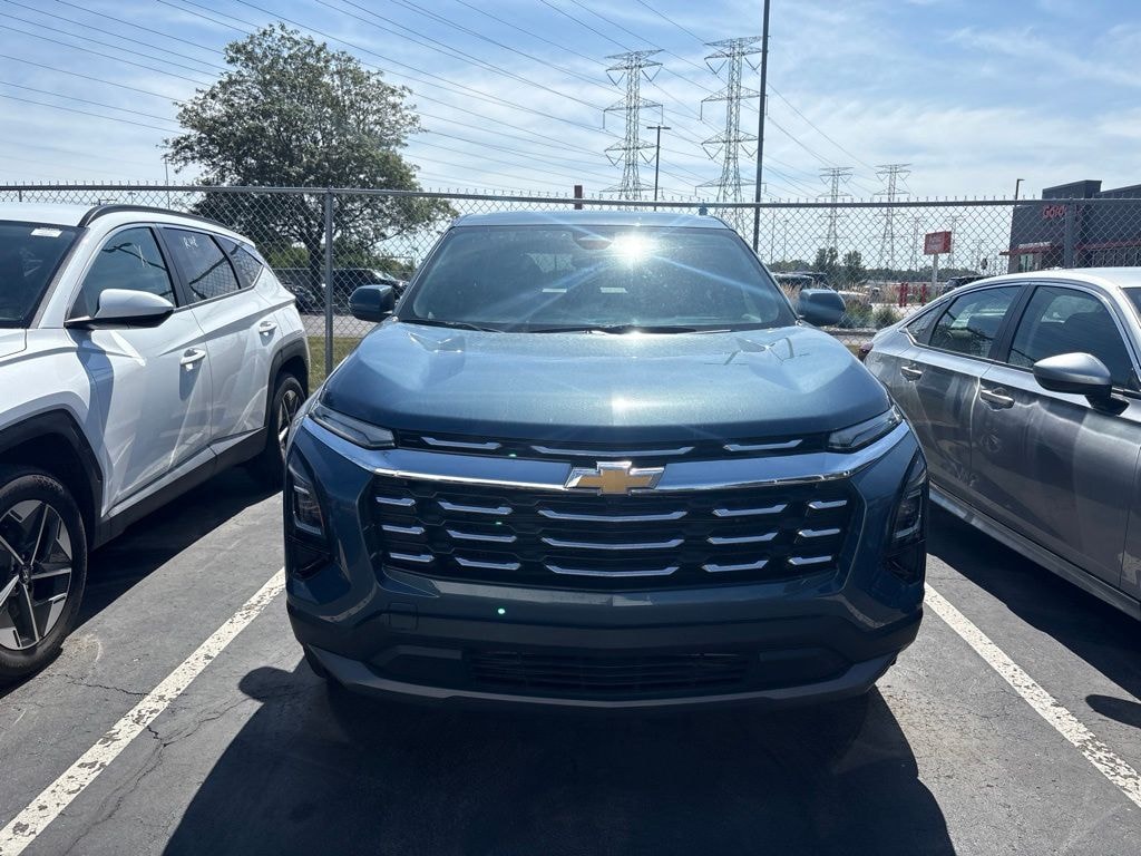 Used 2025 Chevrolet Equinox LT SUV