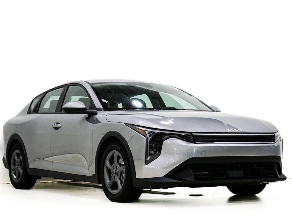 Used 2025 Kia K4 LXS Sedan