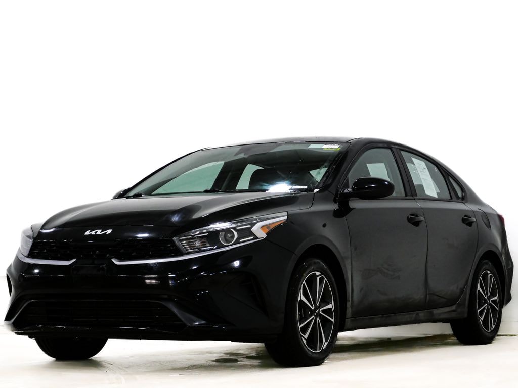 Used 2023 Kia Forte LXS Sedan