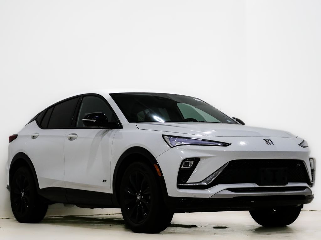 Used 2025 Buick Envista Sport Touring SUV