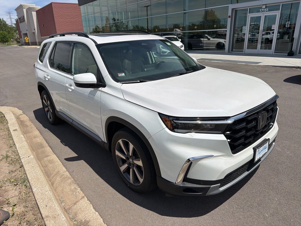 Used 2023 Honda Pilot Touring SUV