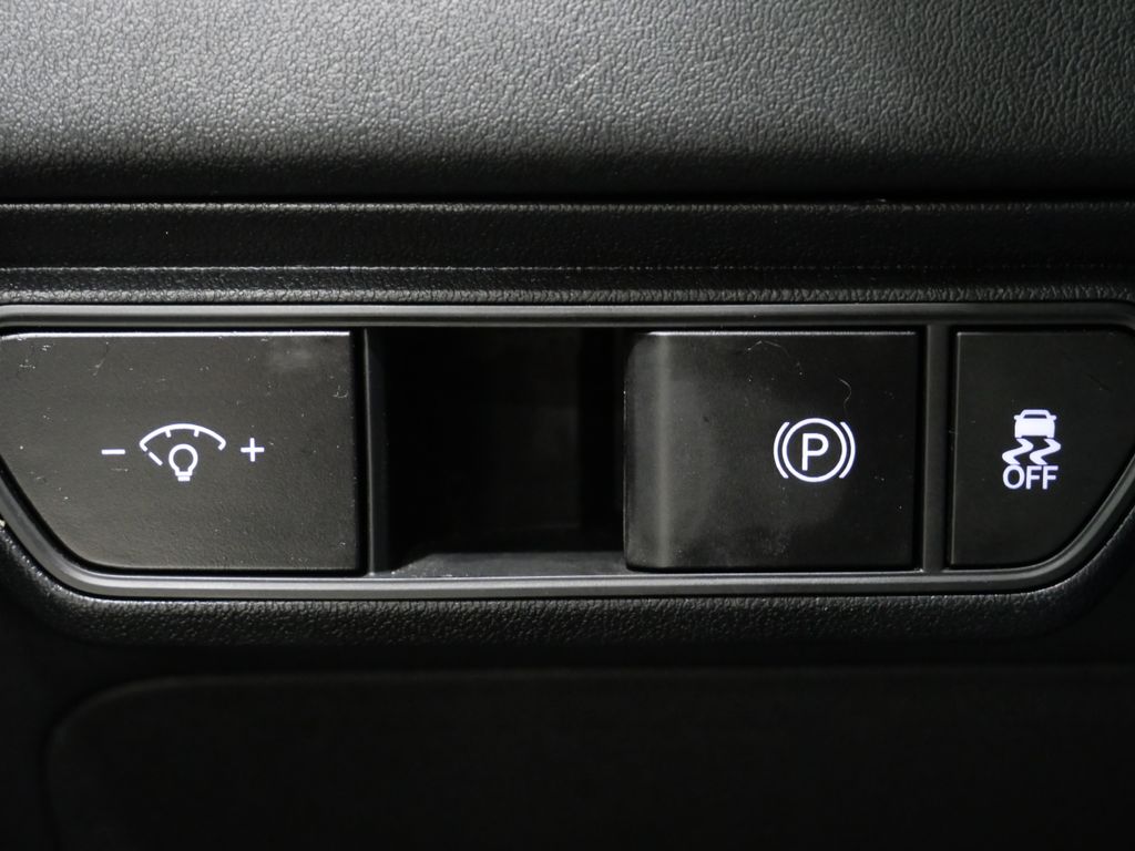 2025 Kia K4 LXS - Photo 13