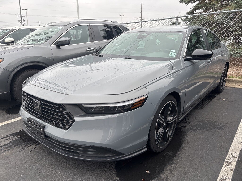 2024 Honda Accord Hybrid Sport photo 3