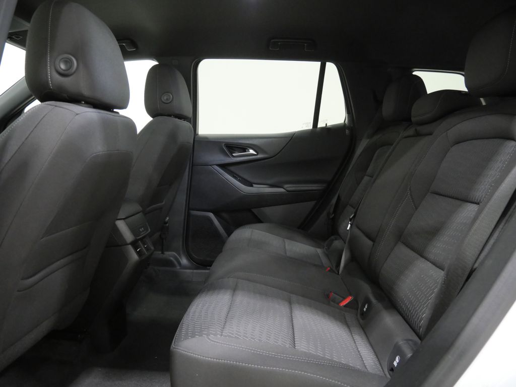 2025 Chevrolet Equinox LT - Photo 23