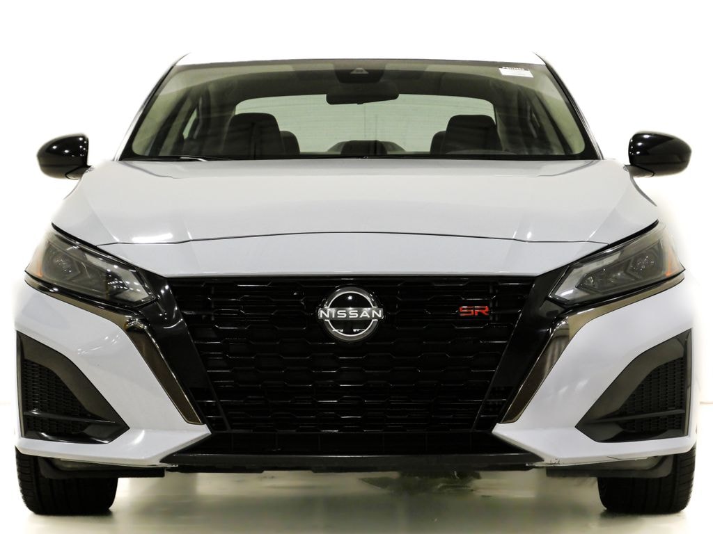 Used 2024 Nissan Altima 2.5 SR Sedan