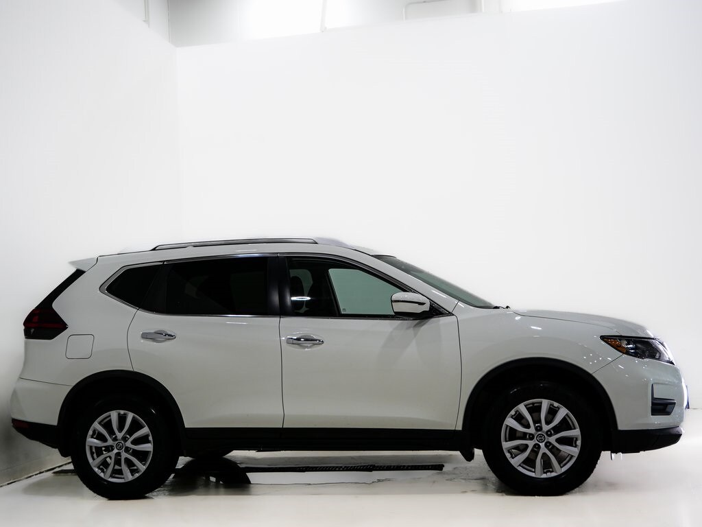 2019 Nissan Rogue S photo 4
