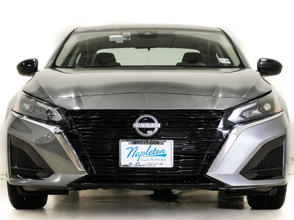 Used 2025 Nissan Altima 2.5 SV Sedan