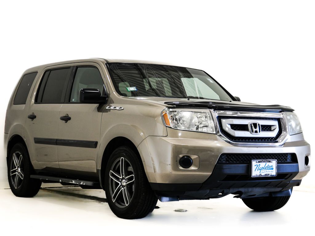 2011 Honda Pilot LX 4WD's photo