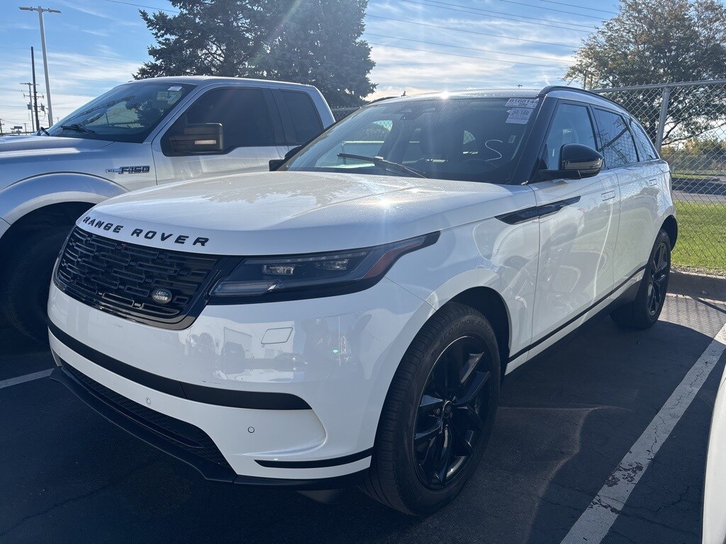 2024 Land Rover Range Rover Velar S photo 3