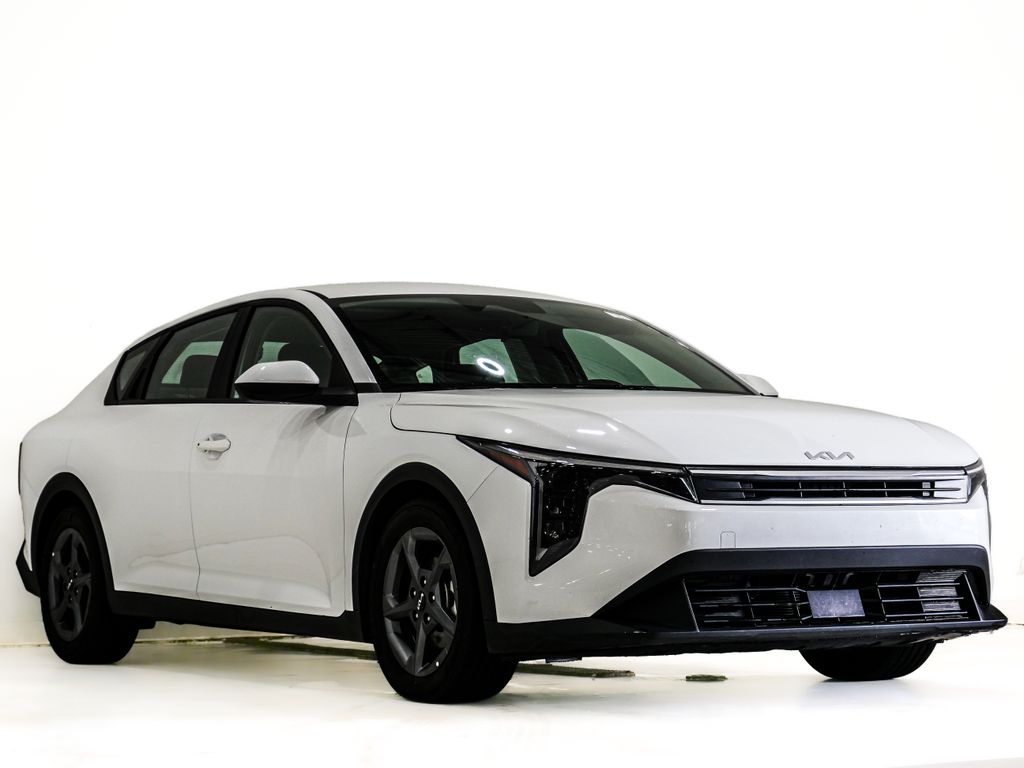 2025 Kia K4