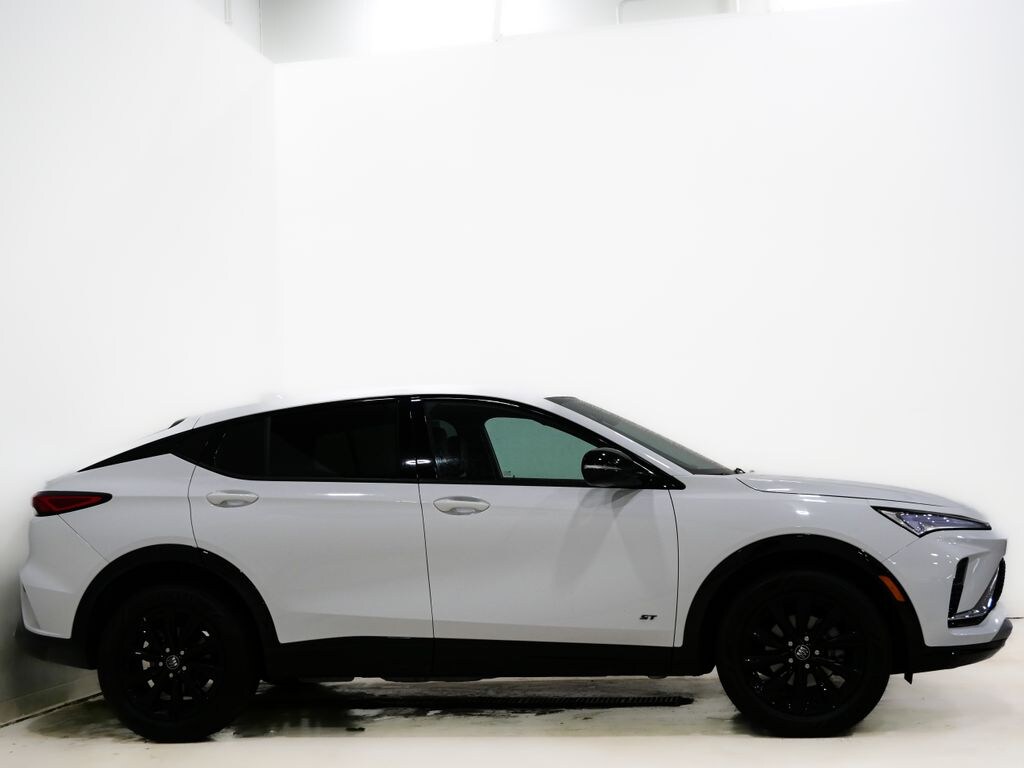 Used 2025 Buick Envista Sport Touring SUV