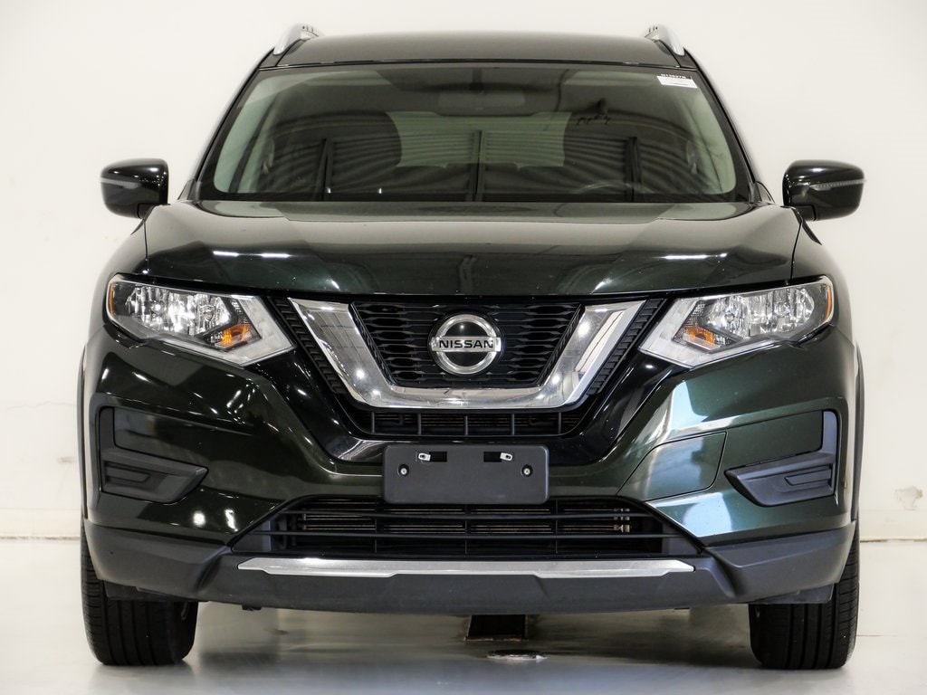 Used 2018 Nissan Rogue SV with VIN 5N1AT2MV0JC724280 for sale in Lansing, IL