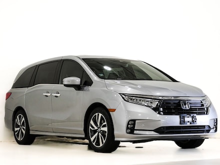 2022 Honda Odyssey Touring Minivan/Van
