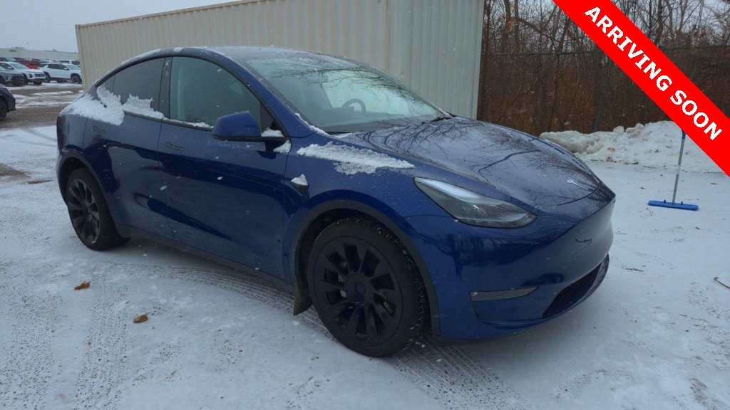 2024 Tesla Model Y Long Range's photo