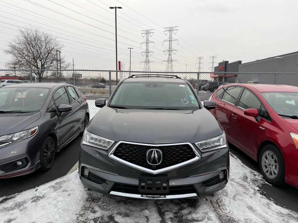 2018 Acura MDX Advance and Entertainment Package's photo