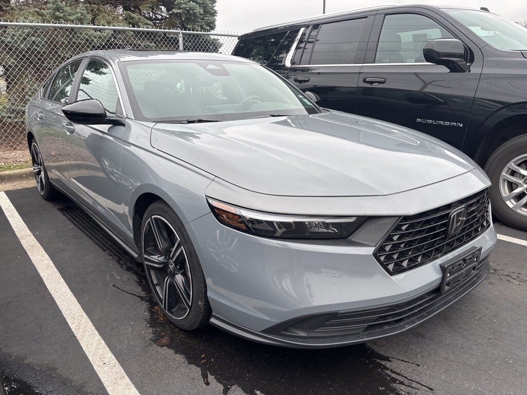 2024 Honda Accord Hybrid Sport photo 2