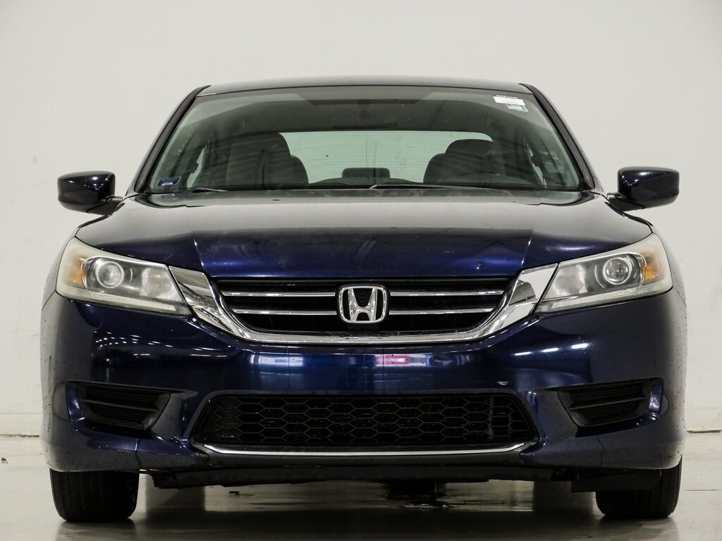 2015 Honda Accord LX photo 2