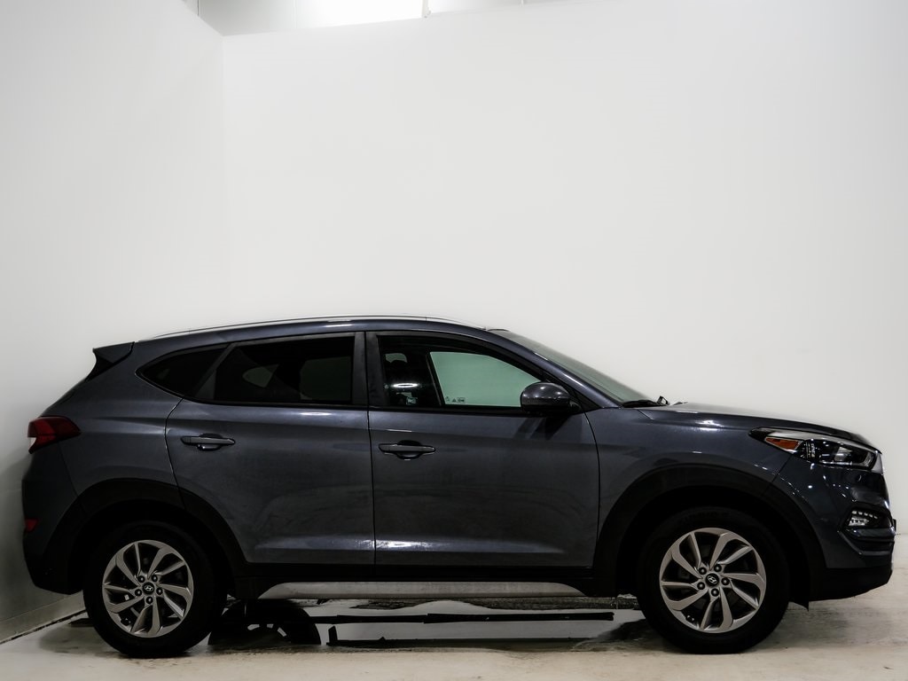 Used 2017 Hyundai Tucson SE SUV