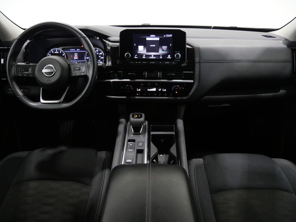 2025 Nissan Pathfinder SV - Photo 10