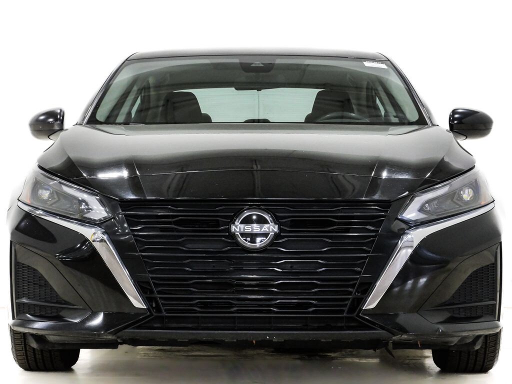 Used 2023 Nissan Altima 2.5 S Sedan
