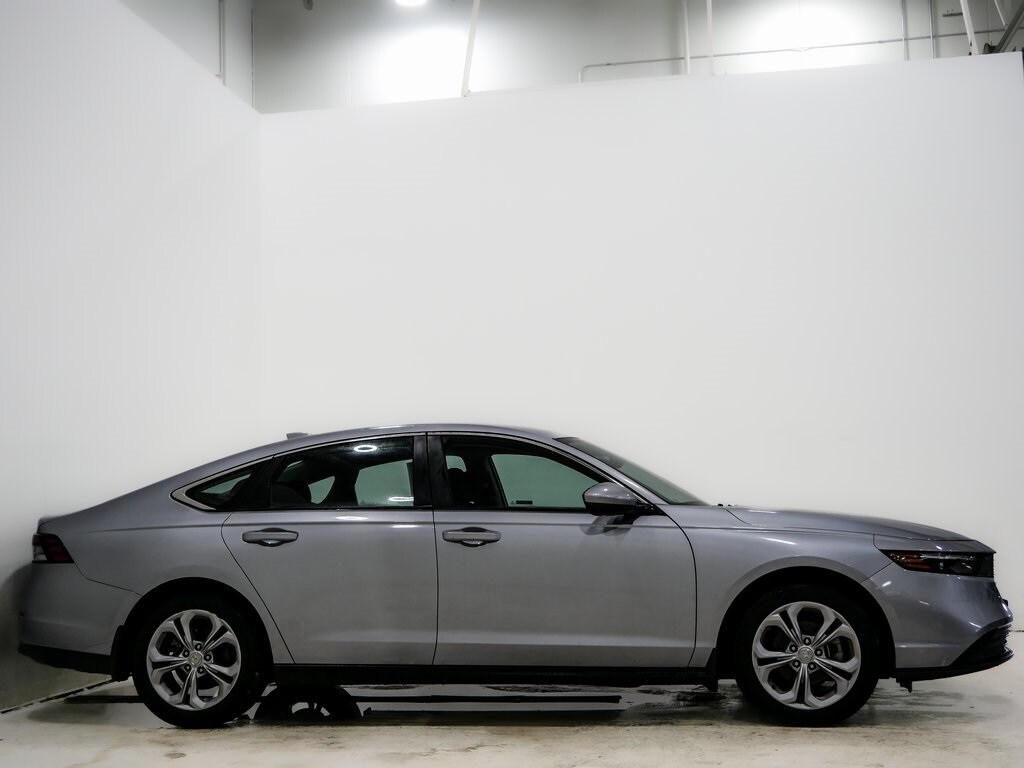 Used 2023 Honda Accord LX Sedan