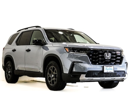 2025 Honda Pilot TrailSport SUV