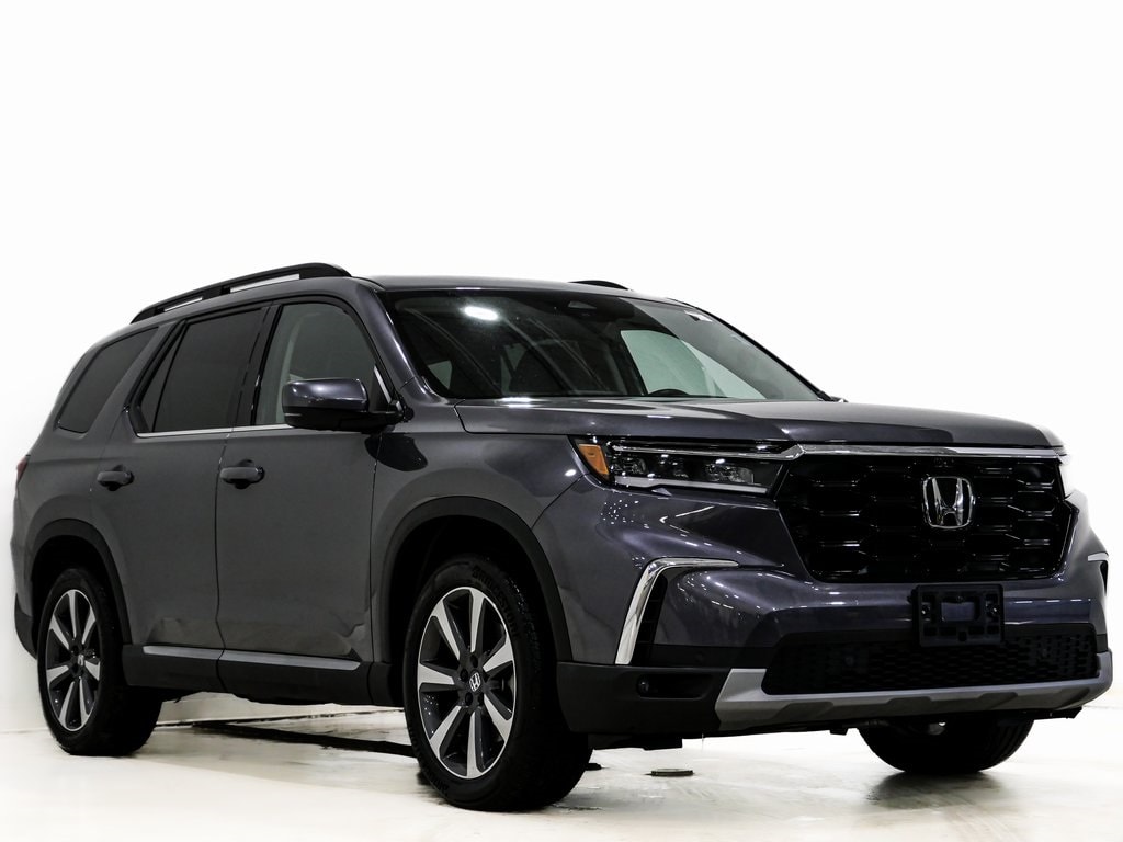 2025 Honda Pilot Elite's photo