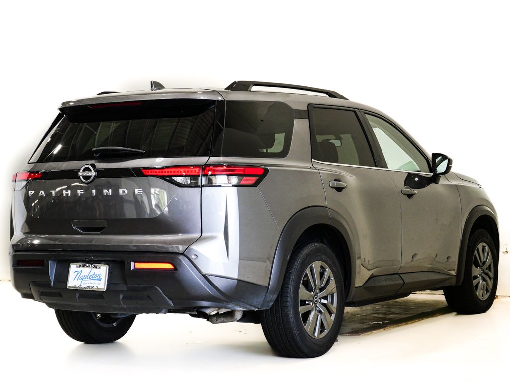 2025 Nissan Pathfinder SV - Photo 6