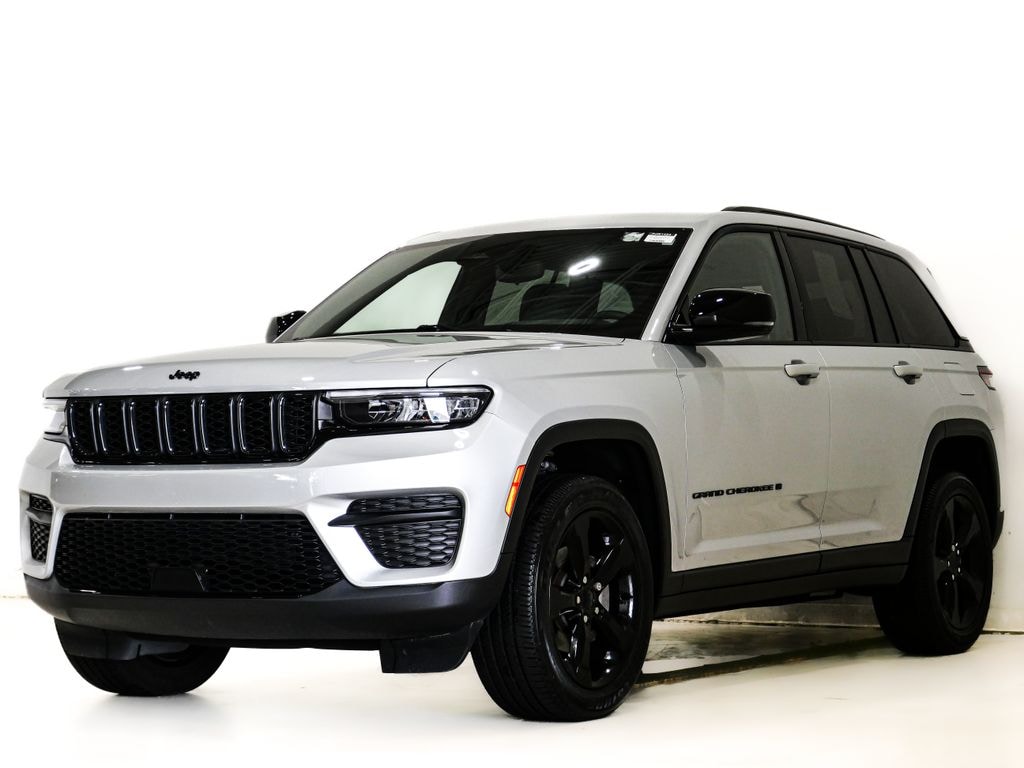 Used 2023 Jeep Grand Cherokee Altitude X SUV