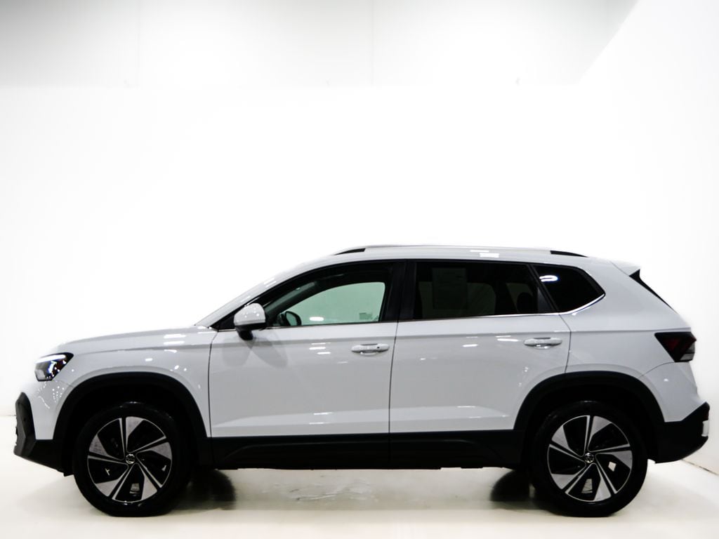 Used 2025 Volkswagen Taos 1.5T SE SUV