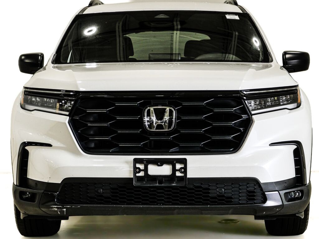 Used 2024 Honda Pilot Sport SUV