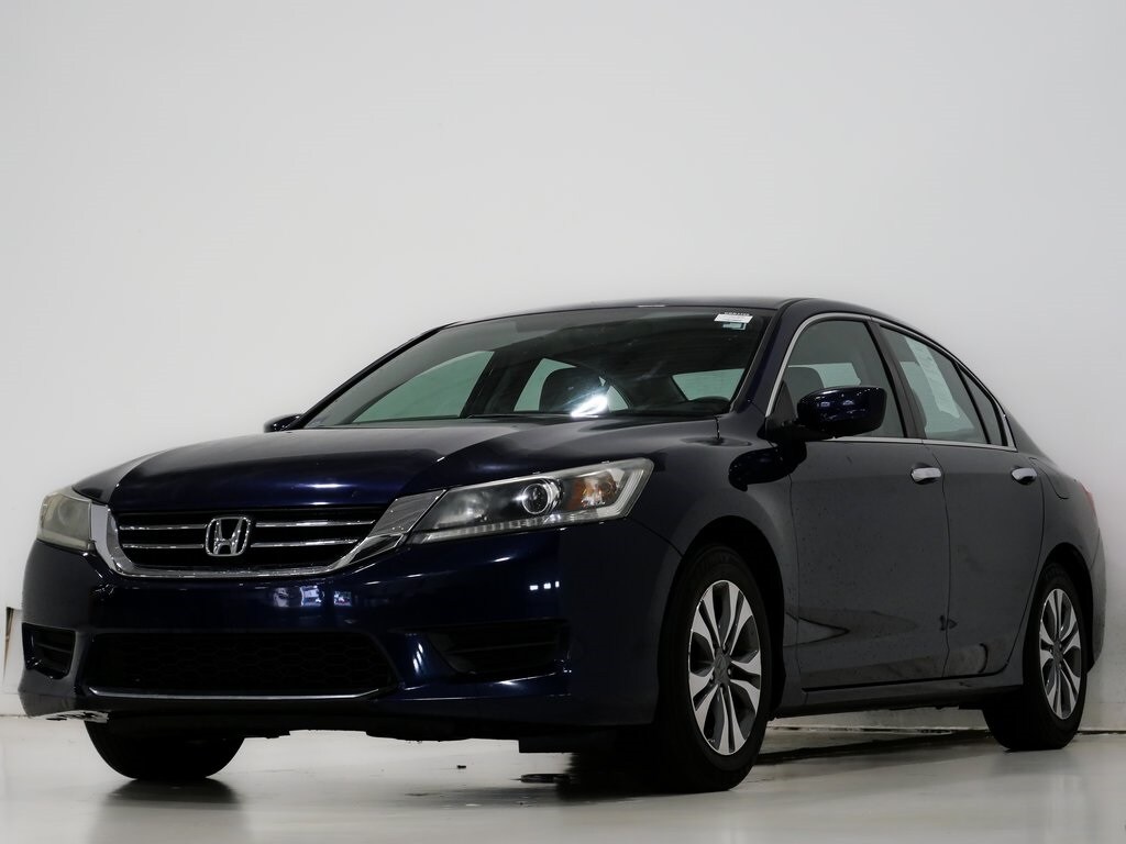 2015 Honda Accord LX photo 3