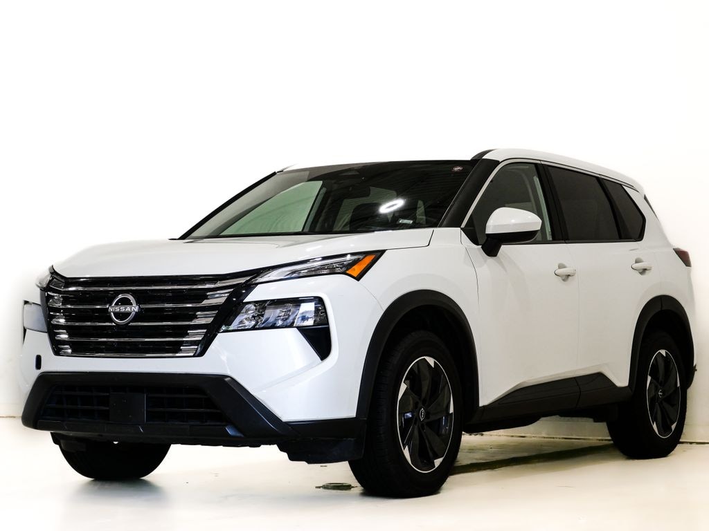 Used 2024 Nissan Rogue SV SUV