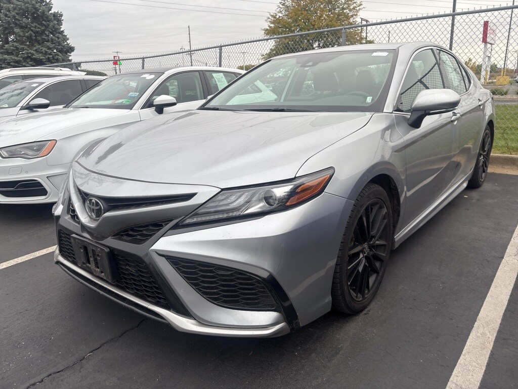 2024 Toyota Camry XSE photo 3