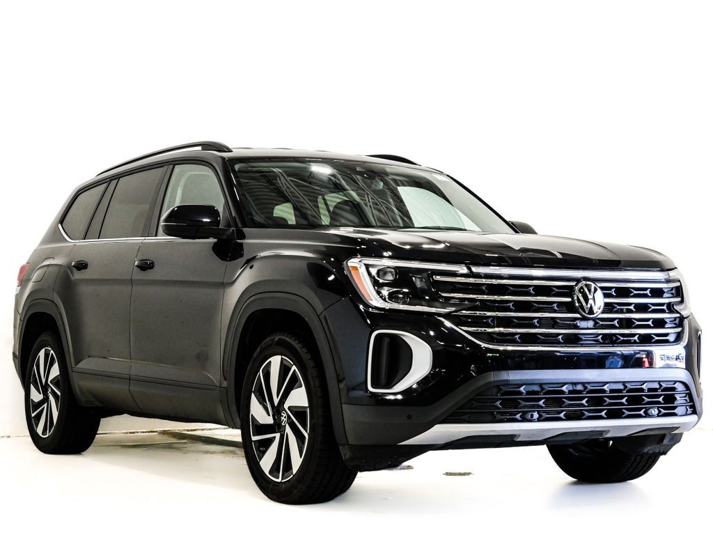 Used 2025 Volkswagen Atlas 2.0T SE w/Technology SUV