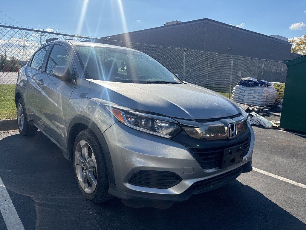 2022 Honda HR-V LX photo 2