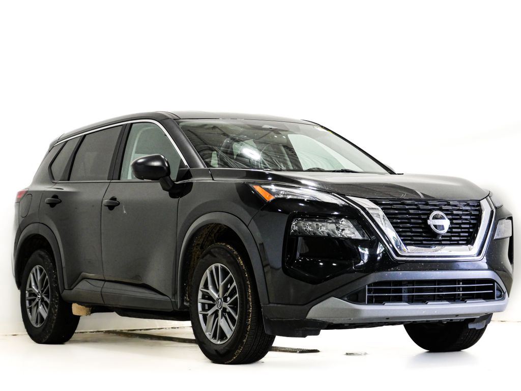 2023 Nissan Rogue S FWD's photo