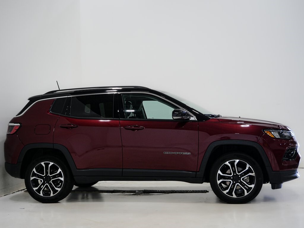 2022 Jeep Compass Limited photo 4
