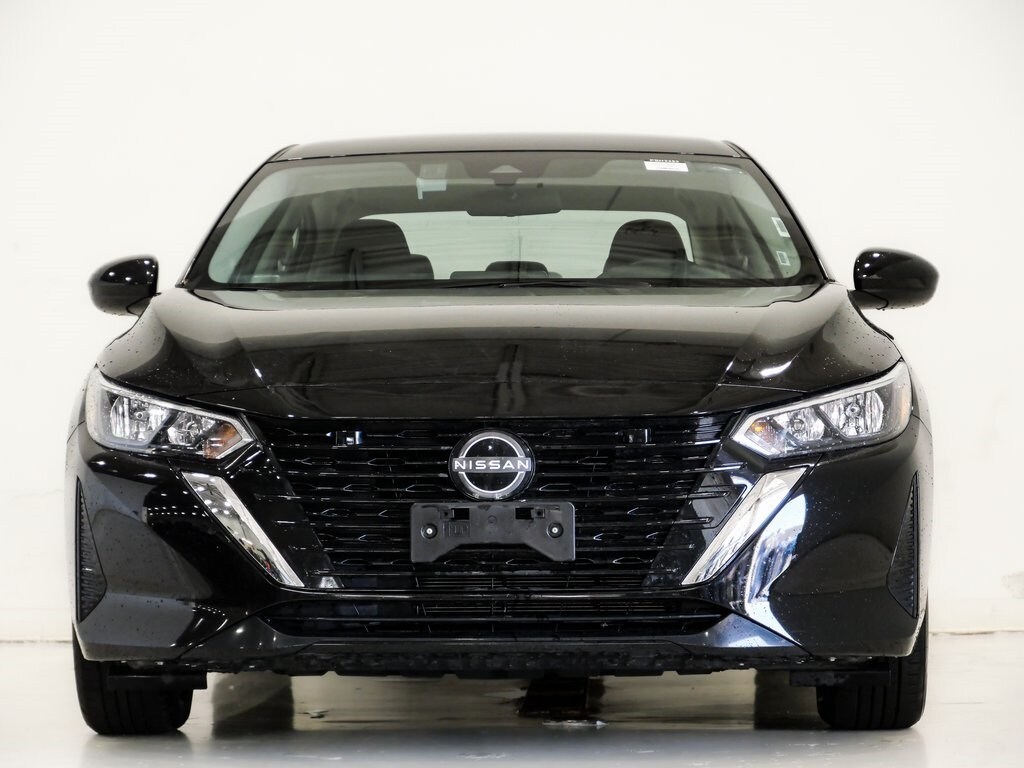 2024 Nissan Sentra SV photo 2