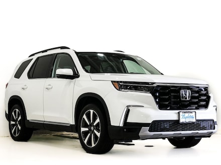 2023 Honda Pilot Touring SUV