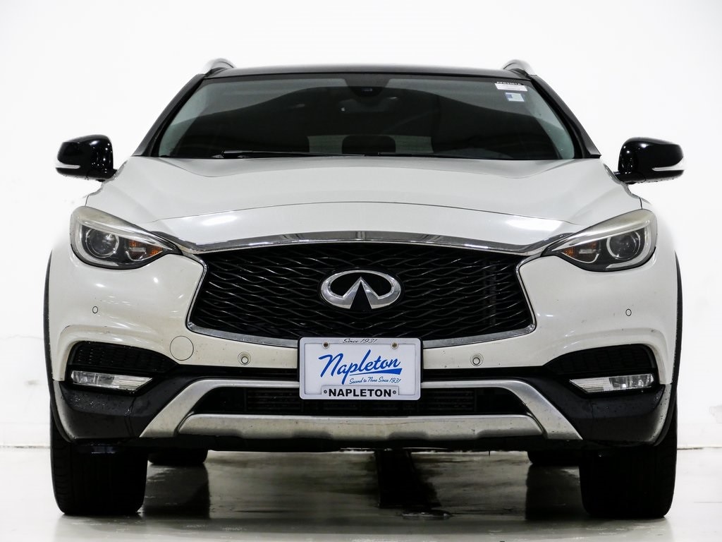 Used 2018 INFINITI QX30 Premium with VIN SJKCH5CR2JA054177 for sale in Lansing, IL