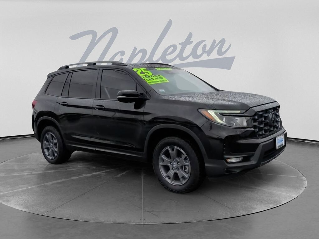 Used 2025 Honda Passport TrailSport SUV