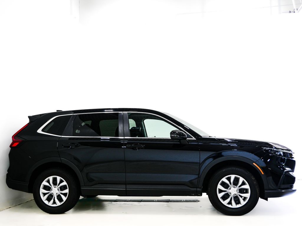 Used 2025 Honda CR-V LX SUV