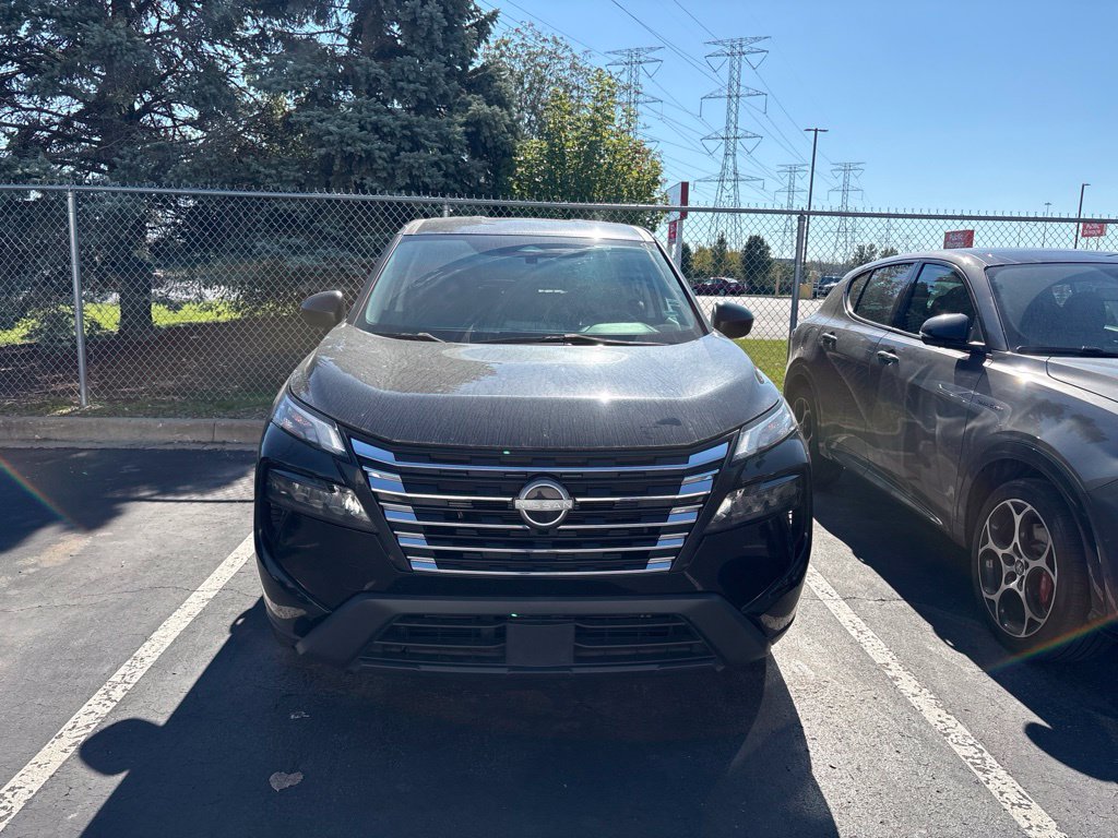 Used 2024 Nissan Rogue S SUV