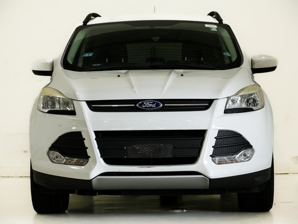 2014 Ford Escape SE photo 2