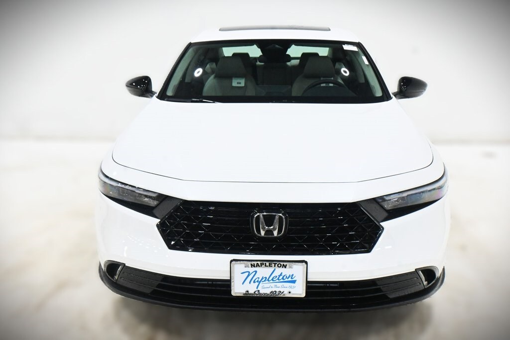 2025 Honda Accord SE photo 2